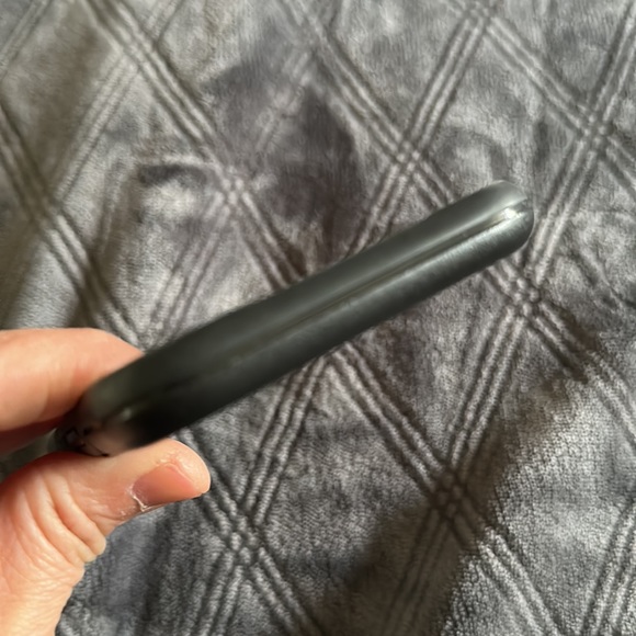 iPhone XR Case Symmetry Series. Black - Picture 13 of 16